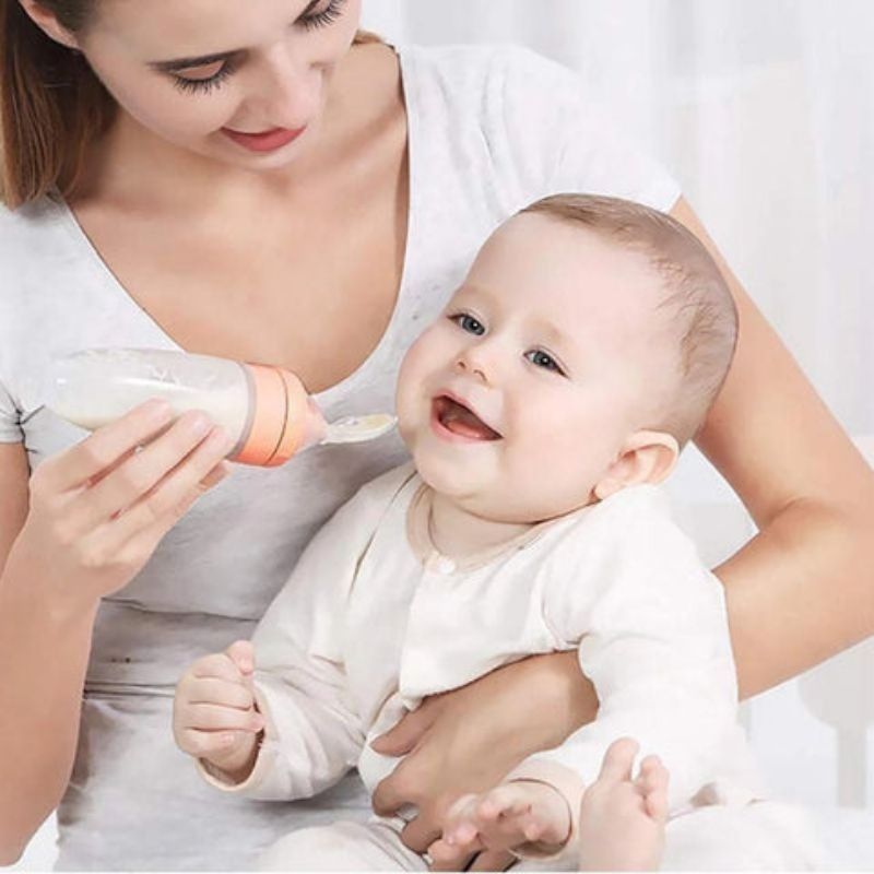 Biberon avec cuillère pour nouveau-né | EasyBottle™ - royaume a bebe